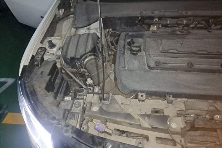 Used Jeep Compass 2017 200T Automatic Prestige Edition Engine Bay Right