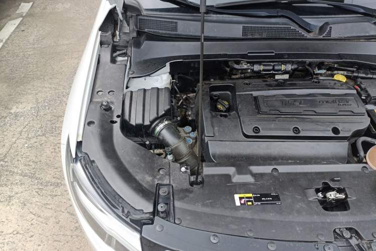 Used Jeep Compass 2017 200T Automatic Enjoyment Version Engine Bay Right