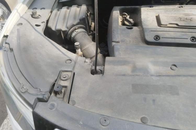 Used Jeep Compass 2017 200T Automatic Family Edition Engine Bay Right