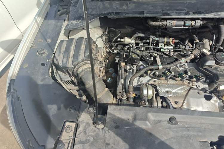 Used Jeep Compass 2017 200T Automatic Family Edition Engine Bay Right