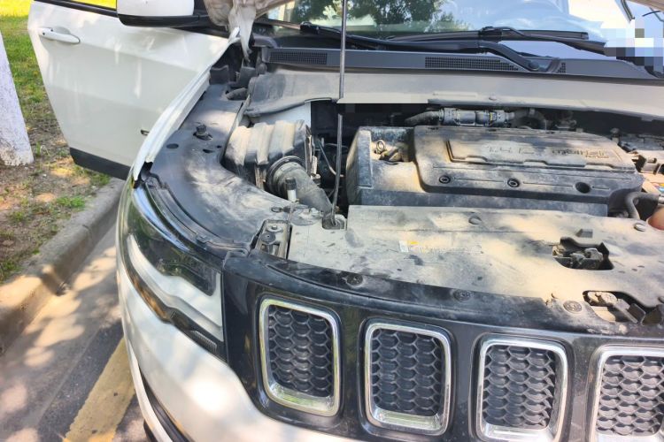 Used Jeep Compass 2017 200T Automatic Family Edition Engine Bay Right