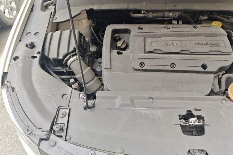 Used Jeep Compass 2017 200T Automatic Family Edition Engine Bay Right