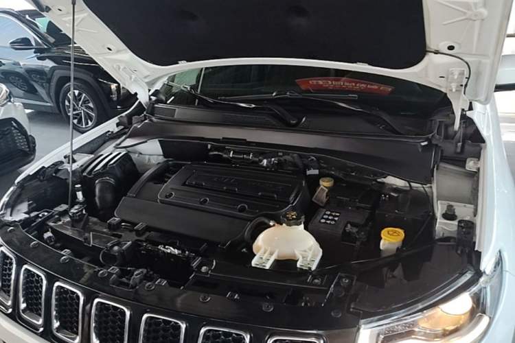 Used Jeep Compass 2017 200T Automatic Family Edition Engine Bay