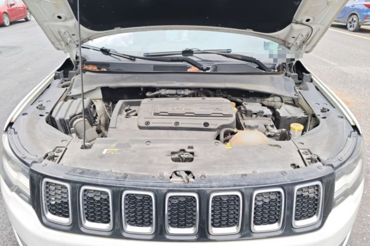 Used Jeep Compass 2017 200T Automatic Comfort Edition Engine Bay
