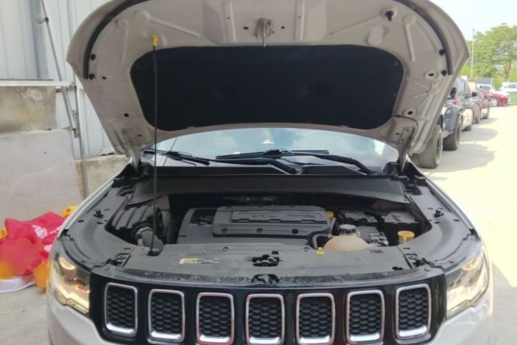 Used Jeep Compass 2017 200T Automatic Family Edition Engine Bay