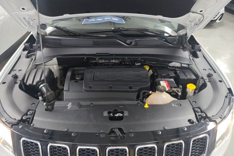 Used Jeep Compass 2017 200T Automatic Family Edition Engine Bay