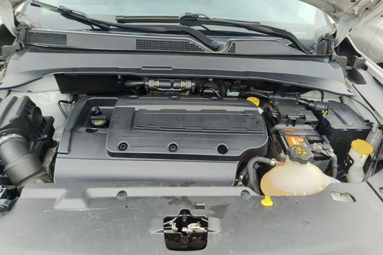 Used Jeep Compass 2017 200T Automatic Family Edition Engine Bay