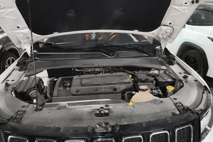 Used Jeep Compass 2017 200T Automatic Family Edition Engine Bay