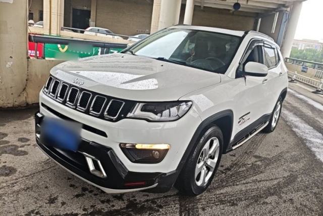 Jeep Compass 2017 200T Automatic Family Edition с пробегом