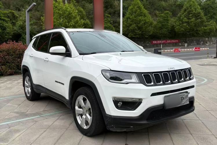 Used Jeep Compass 2017 200T Automatic Family Edition Exterior 1