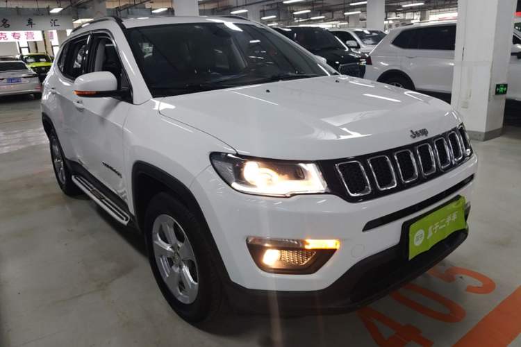 Used Jeep Compass 2017 200T Automatic Family Edition Exterior 1