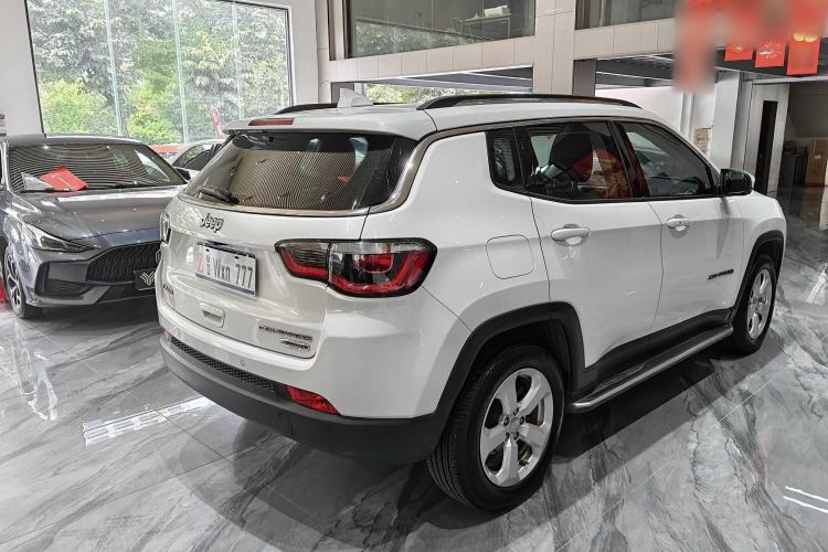 Used Jeep Compass 2017 200T Automatic Family Edition Exterior 10