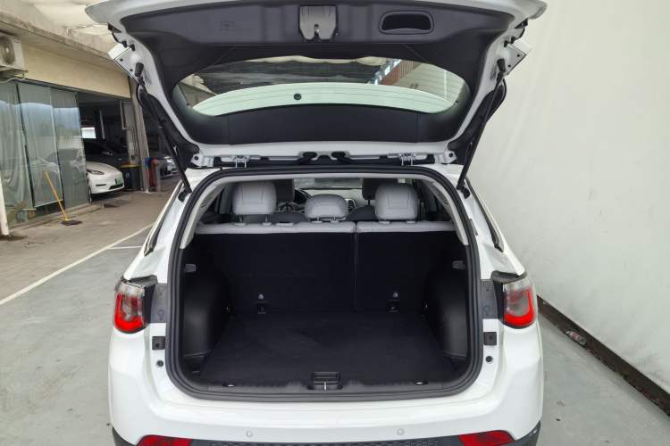 Used Jeep Compass 2017 200T Automatic Family Edition Exterior 11