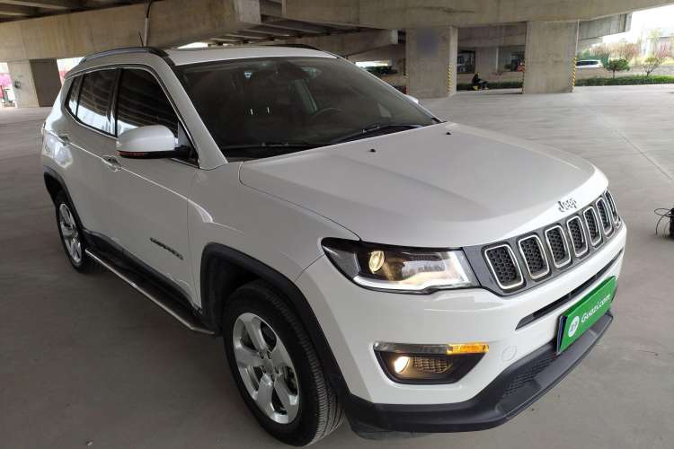 Used Jeep Compass 2017 200T Automatic Family Enjoyment Four-Wheel Drive Edition Exterior 2