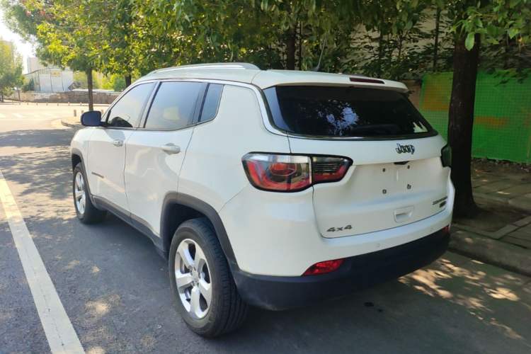 Used Jeep Compass 2017 200T Automatic Family Enjoyment Four-Wheel Drive Edition Exterior 2