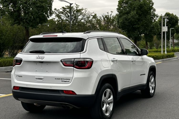 Used Jeep Compass 2017 200T Automatic Family Edition Exterior 2