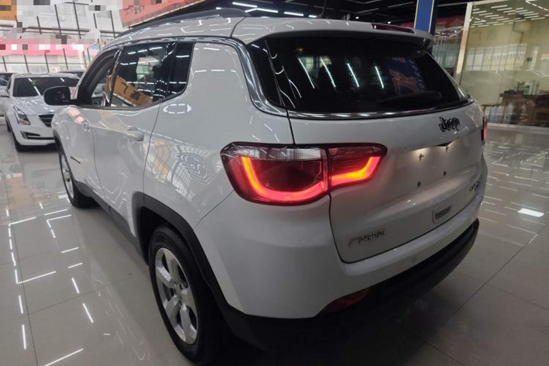 Used Jeep Compass 2017 200T Automatic Family Edition Exterior 2