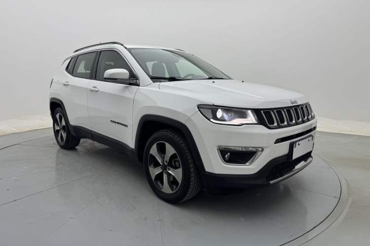Used Jeep Compass 2017 200T Automatic Prestige Edition Exterior 2