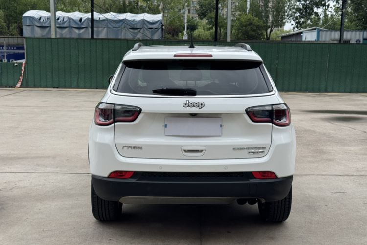 Used Jeep Compass 2017 200T Automatic Family Edition Exterior 2