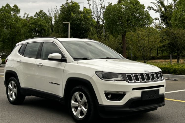 Used Jeep Compass 2017 200T Automatic Family Edition Exterior 3