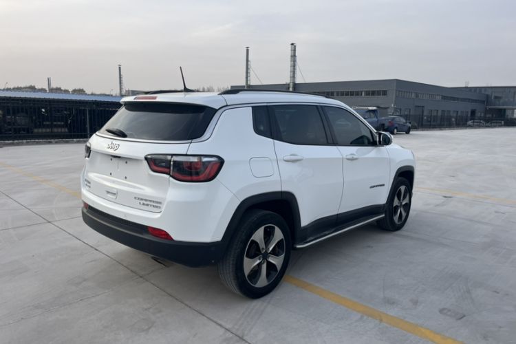 Used Jeep Compass 2017 200T Automatic Prestige Four-Wheel Drive Edition Exterior 3