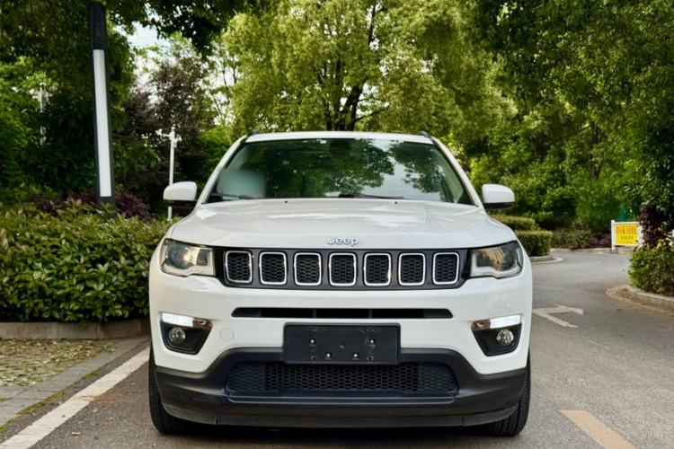 Used Jeep Compass 2017 200T Automatic Family Edition Exterior 4