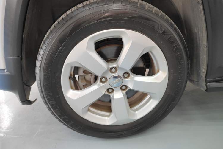 Used Jeep Compass 2017 200T Automatic Family Edition Exterior 4