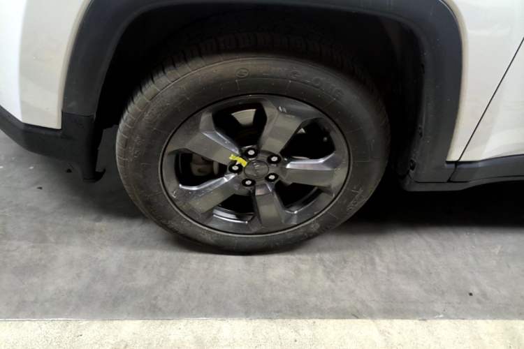 Used Jeep Compass 2017 200T Manual Enjoy Edition Exterior 4