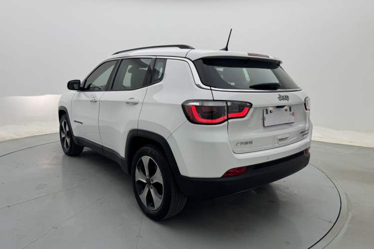 Used Jeep Compass 2017 200T Automatic Prestige Edition Exterior 4