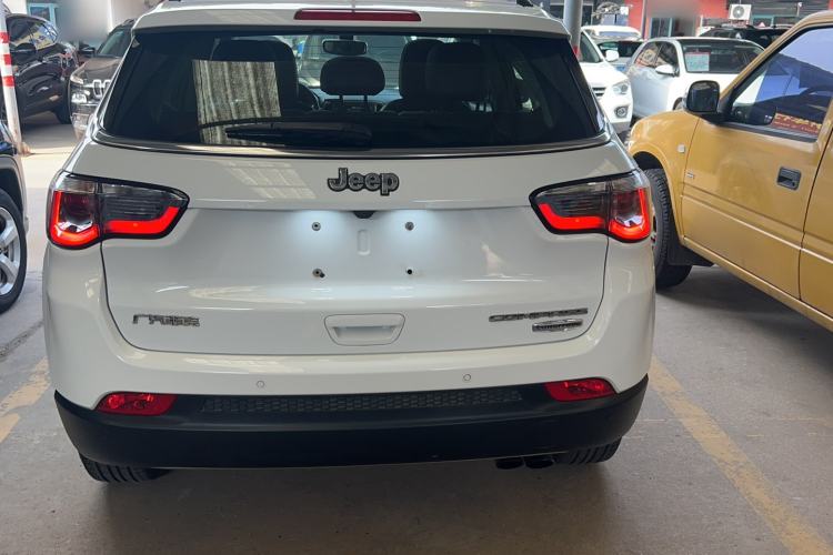 Used Jeep Compass 2017 200T Automatic Family Edition Exterior 4