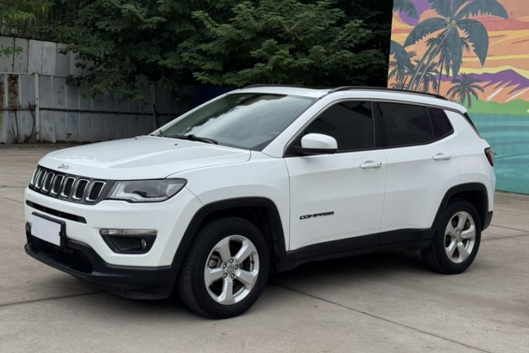 Used Jeep Compass 2017 200T Automatic Family Edition Exterior 4