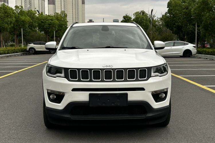 Used Jeep Compass 2017 200T Automatic Family Edition Exterior 5