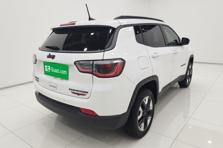 Used Jeep Compass 2017 200TS Automatic High-Performance All-Wheel Drive Edition Exterior 5