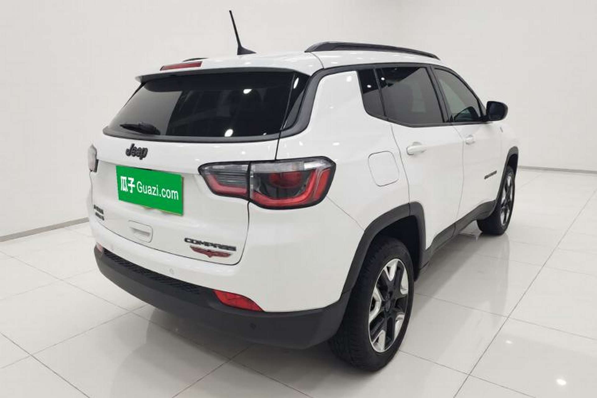 Used Jeep Compass 2017 200TS Automatic High-Performance All-Wheel Drive Edition Exterior 5