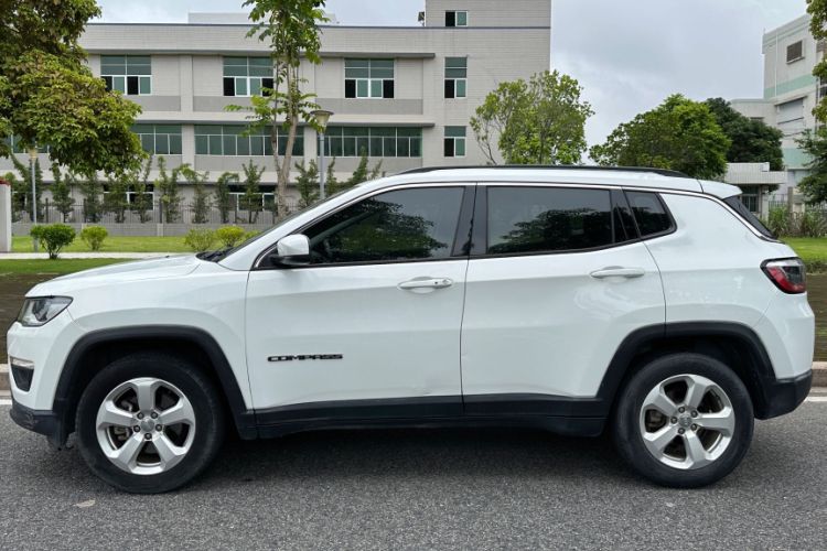 Used Jeep Compass 2017 200T Automatic Family Edition Exterior 5