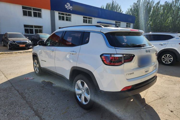 Used Jeep Compass 2017 200T Automatic Family Edition Exterior 5