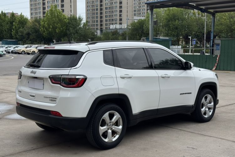 Used Jeep Compass 2017 200T Automatic Family Edition Exterior 5
