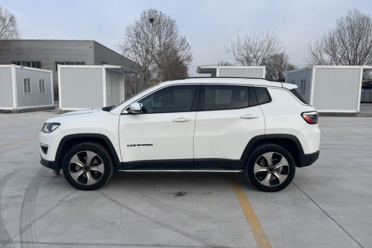 Used Jeep Compass 2017 200T Automatic Prestige Four-Wheel Drive Edition Exterior 6