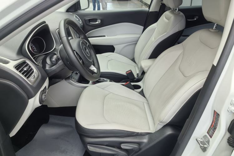 Used Jeep Compass 2017 200T Automatic Family Edition Exterior 7