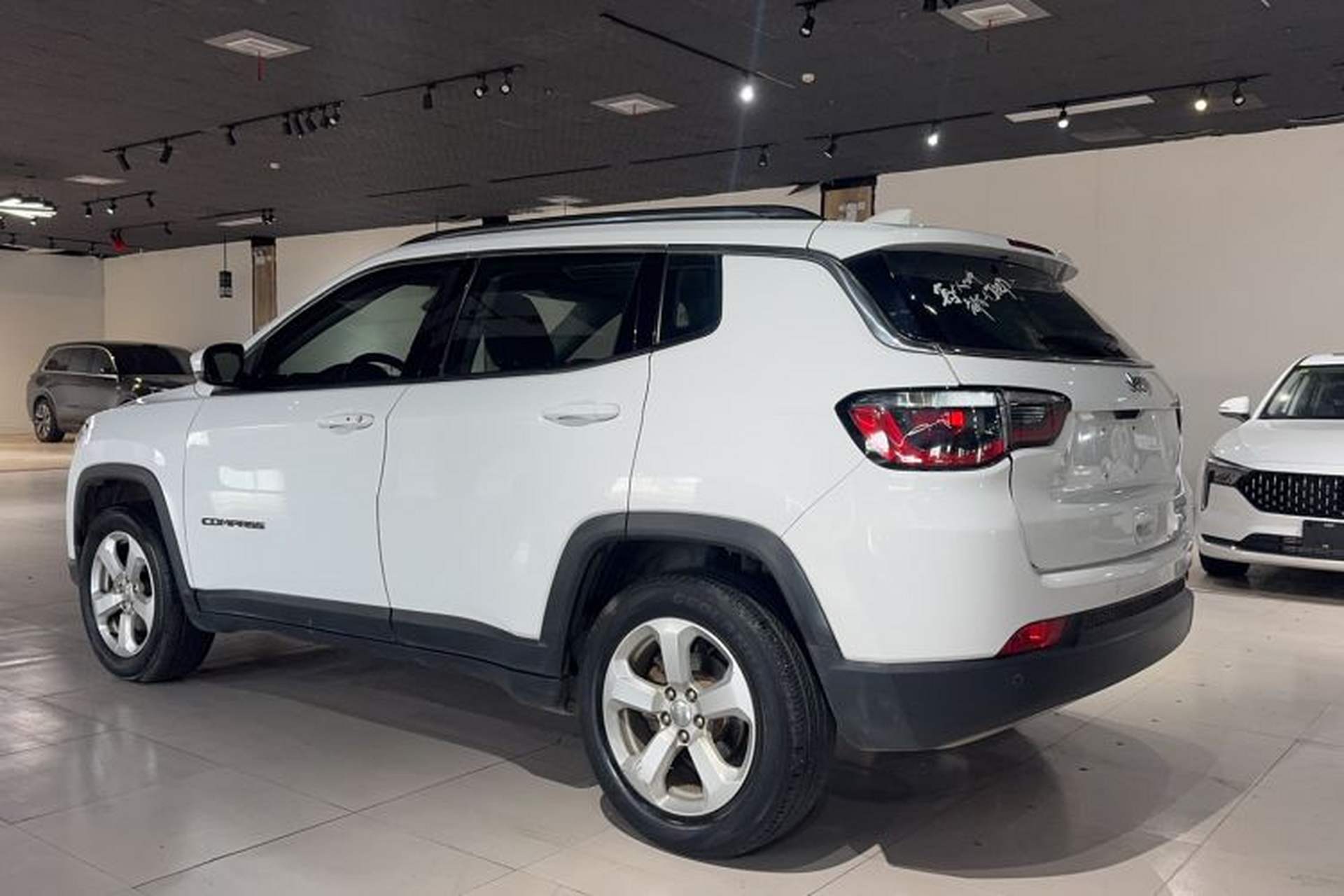 Used Jeep Compass 2017 200T Automatic Family Edition Exterior 7