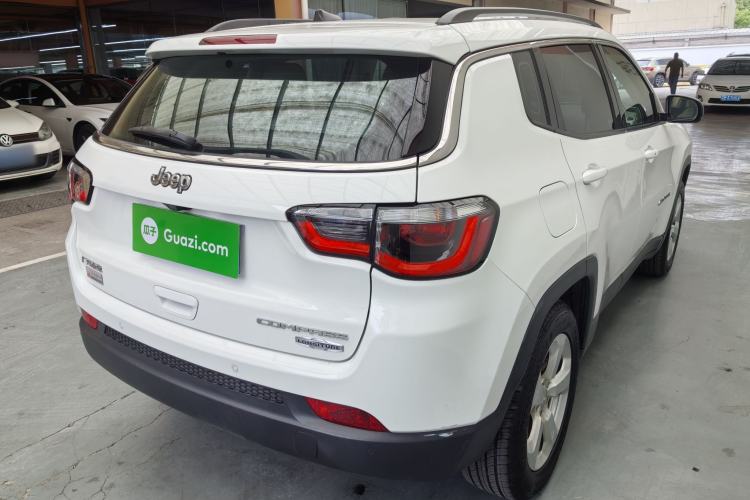 Used Jeep Compass 2017 200T Automatic Family Edition Exterior 9