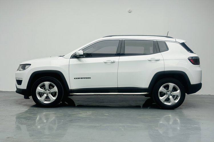 Used Jeep Compass 2017 200T Automatic Family Edition Exterior 9