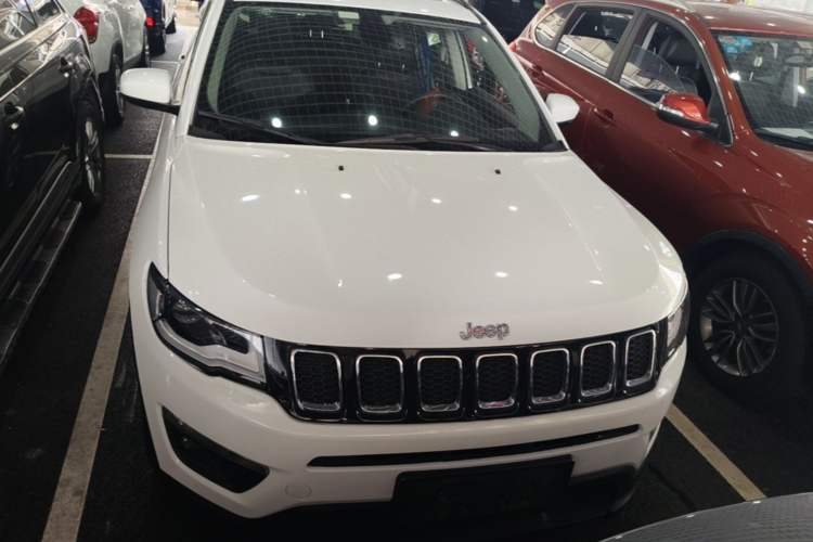 Used Jeep Compass 2017 200T Automatic Enjoyment Version Front