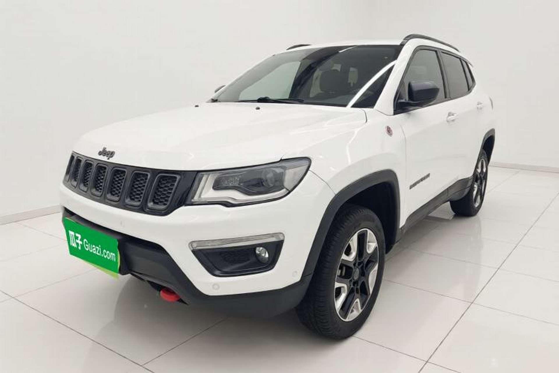 Used Jeep Compass 2017 200TS Automatic High-Performance All-Wheel Drive Edition Front Left 45 Deg