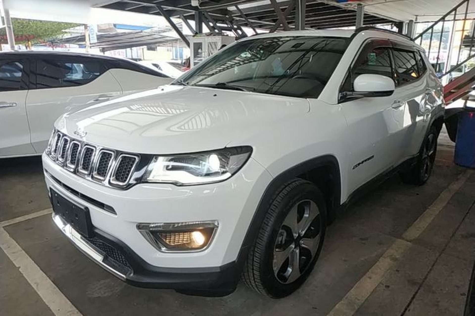 Used Jeep Compass 2017 200T Automatic Prestige Edition Front Left 45 Deg