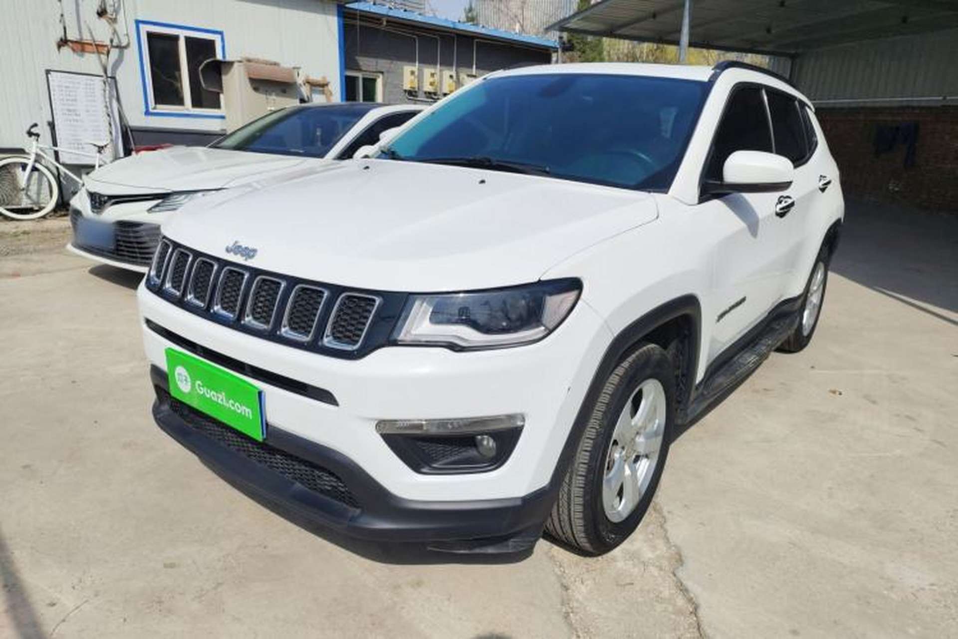 Used Jeep Compass 2017 200T Automatic Family Edition Front Left 45 Deg