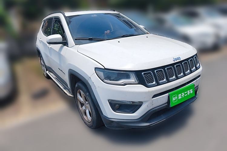 Used Jeep Compass 2017 200T Automatic Family Edition Front Right 45 Deg