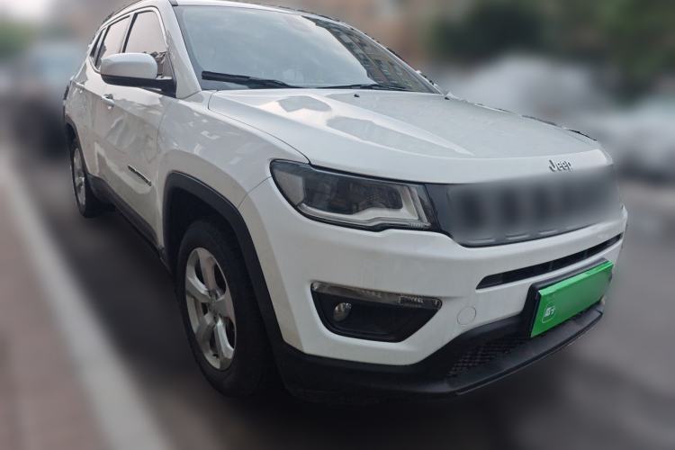 Used Jeep Compass 2017 200T Automatic Family Enjoyment Four-Wheel Drive Edition Front Right 45 Deg