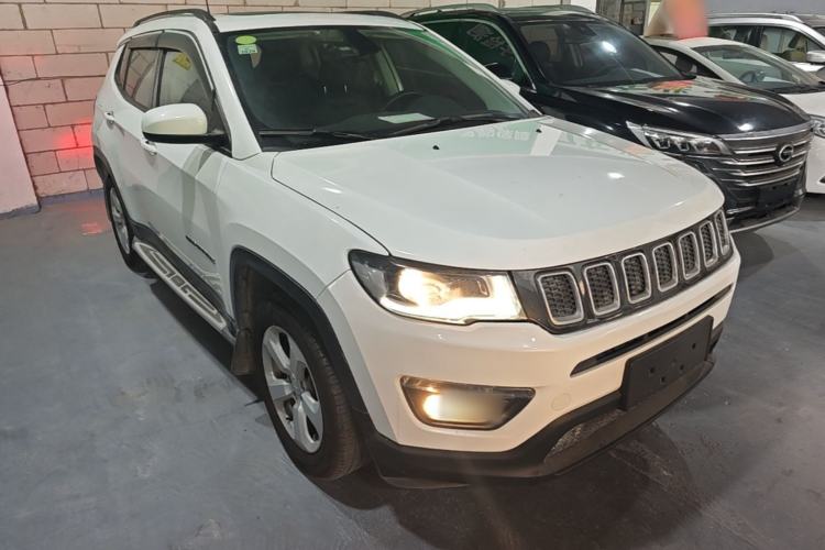Used Jeep Compass 2017 200T Automatic Family Edition Front Right 45 Deg