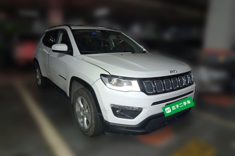 Used Jeep Compass 2017 200T Automatic Family Edition Front Right 45 Deg
